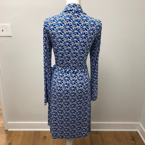 Diane von Furstenberg Wickelkleid Damen 10 blau Blumen professionell künstlerisch Büro - Bild 9 von 16