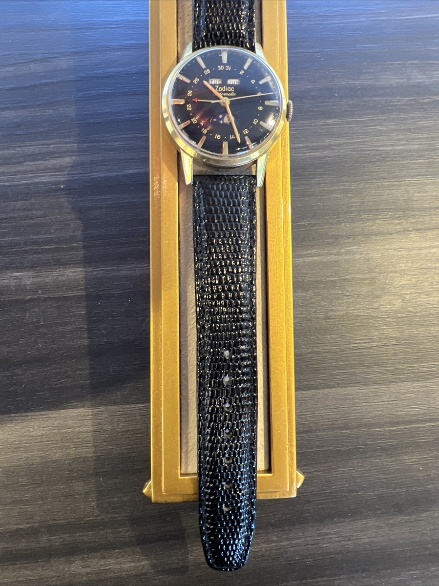 ZODIAC Automatic Triple Date Calendar Moonphase Mens Vintage Watch