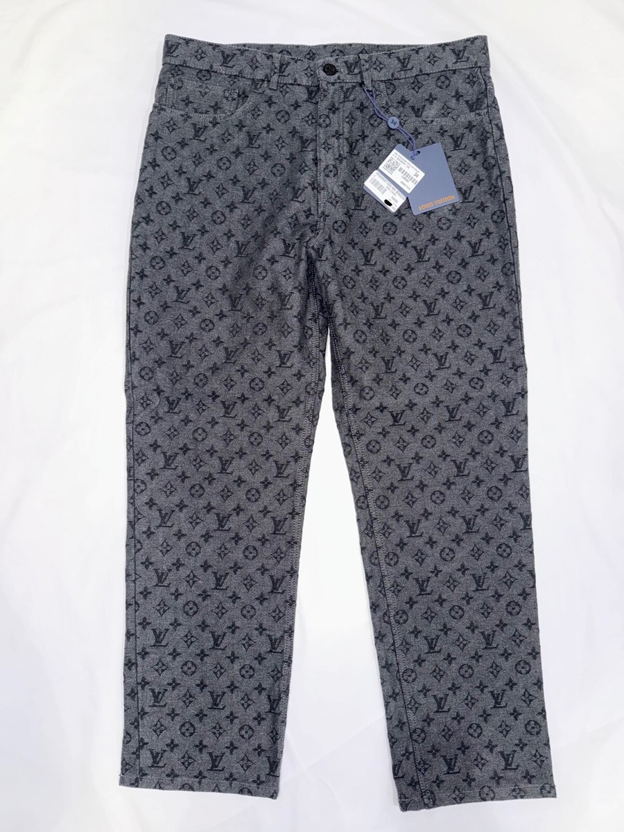 Louis Vuitton NBA Monogram Logo Gris Chine Grey Black Regular