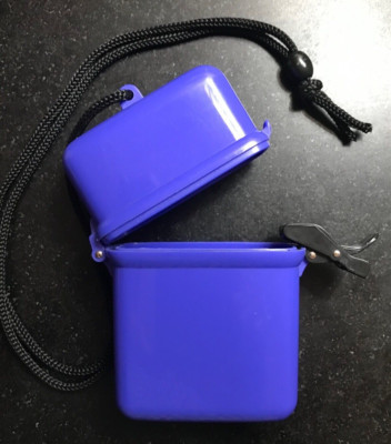 Purple/Blue Personal Dry Box, appx 4-1/2'' x 2-1/2'' x 1'', w/cord, beach, rafting