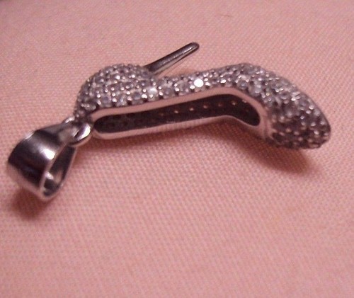 Solid 925 Sterling Silver Pave Setting Clear CZ Stiletto High Heel Pump Pendant - Picture 3 of 7