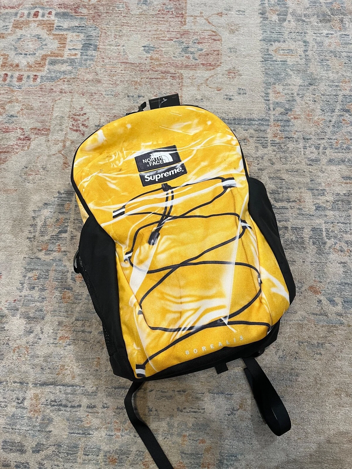 Sac à dos Supreme x The North Face Borealis trompe l'œil
