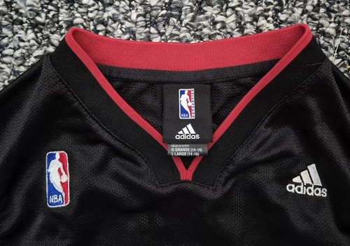 Dwayne Wade Adidas NBA Miami Heat jersey. Black. Size Boys Large (14-16) - Picture 3 of 6