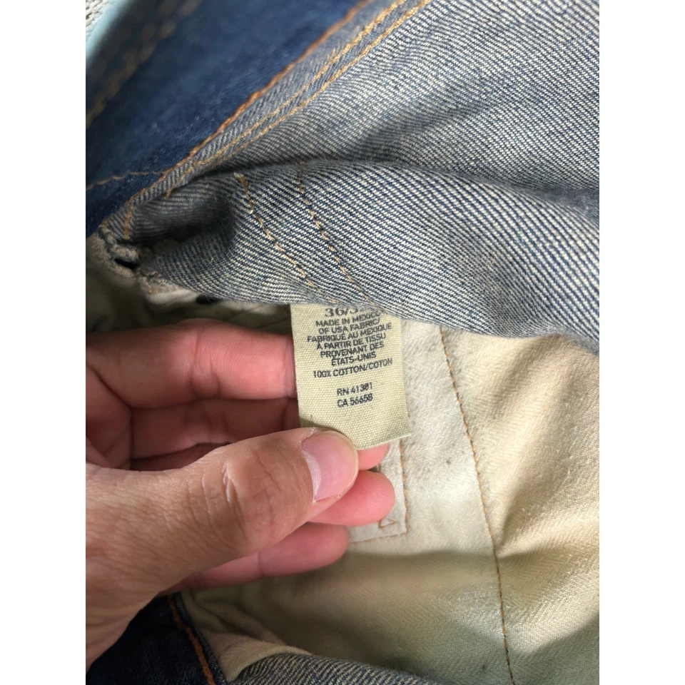 Shorts jeans jeans desgastado Ralph Lauren tamanho 36 - Imagem 2 de 4