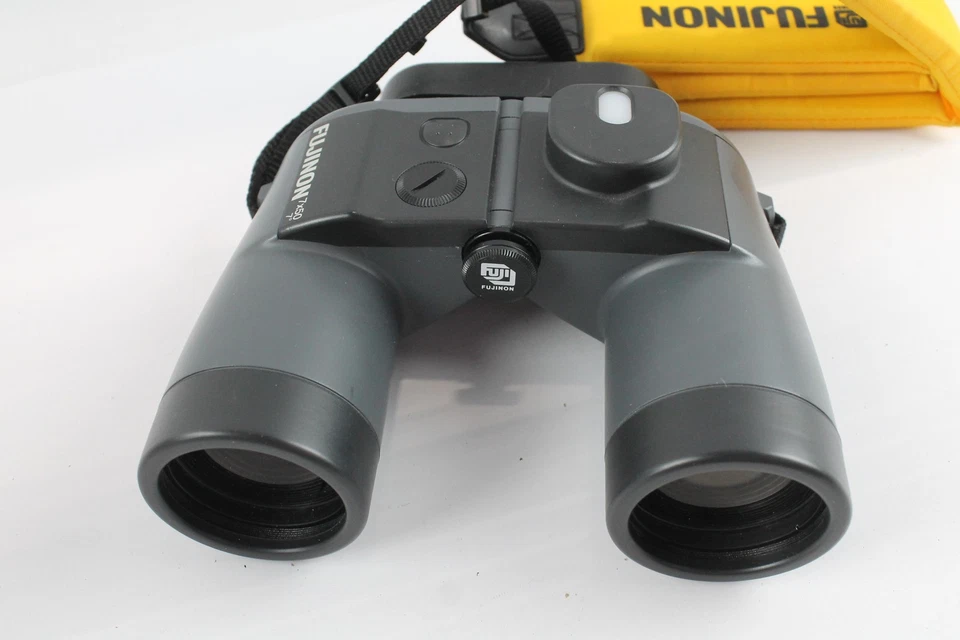 Binocolo marino impermeabile Fujinon 7x50 funzionante con bussola e griglie - Immagine 3 di 4
