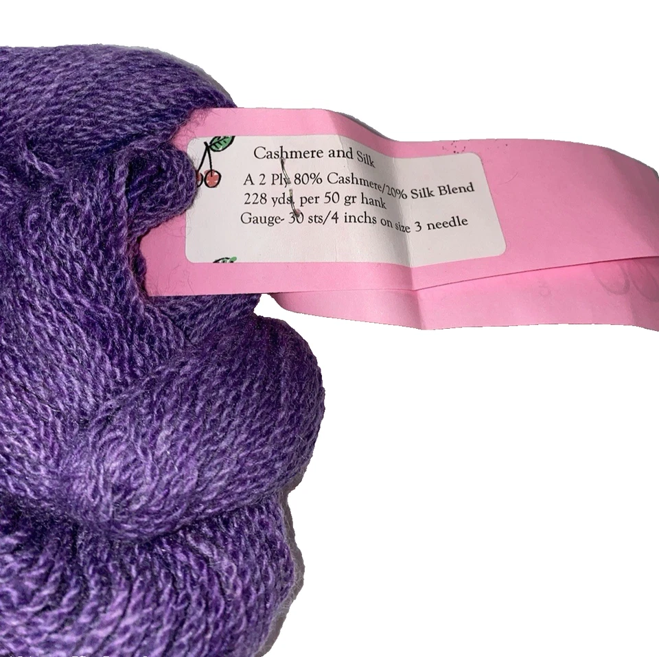 Hilo peinado de cachemir y seda Cherry Tree Hill PÚRPURA Hank 228 yardas/50 g Foto 4 de 4