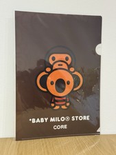Baby Milo Core Ordner von A Bathing Ape 32,5 x 22,5 cm - Nagelneu in Verpackung