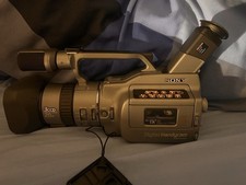 Sony DCR-VX1000E MiniDV 3CCD Camcorder - Please Read Description