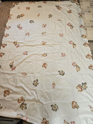 IVORY COLORED WITH FALL LEAVES RECTANGULAR TABLECLOTH - 66 X 103 IN - BEAUTIFUL!