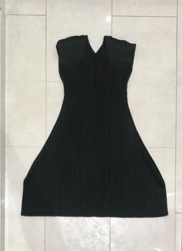 Pleats please Issey Miyake dress black size 3 - Picture 2 of 5