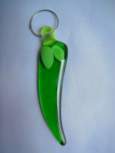 chillis in glass to hang in kitchen etc. 24 chillis beautiful gift keyrings too. - Picture 21 of 26