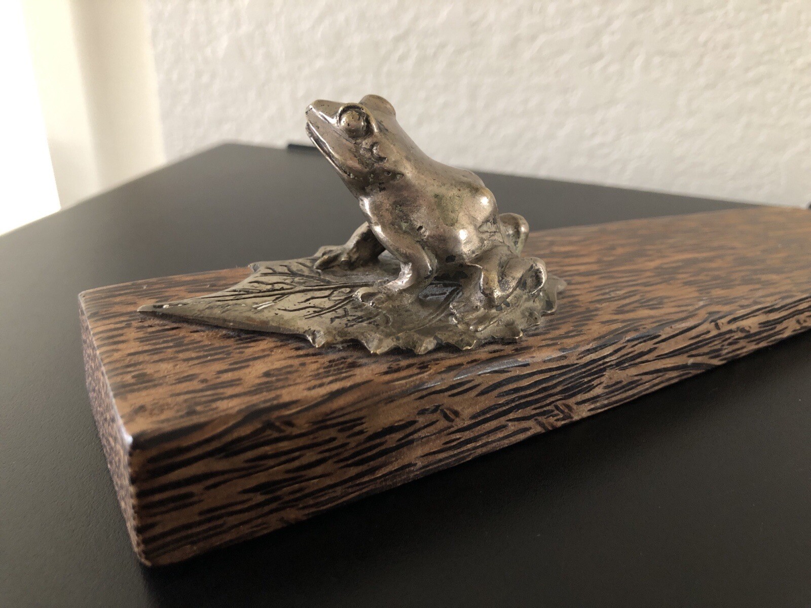 Picture 2 of 6