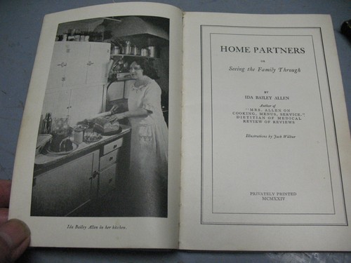 IDA BAILEY ALLEN HOME PARTNERS SEEING THE FAMILY THROUGH 1924 PRIVATELY - 第 3/7 張圖片