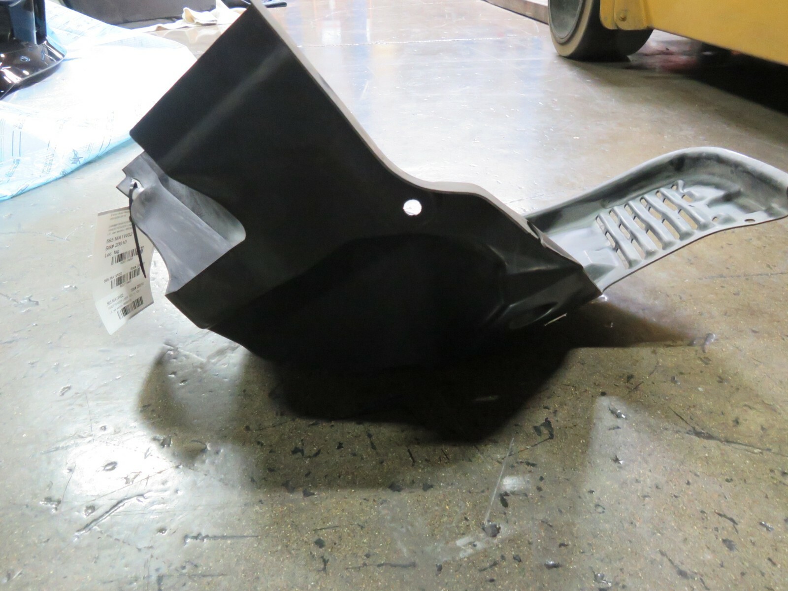 Maserati M138, M128 LH, Rear Inner Fender Liner Rear Section, Used, P/N 66069700