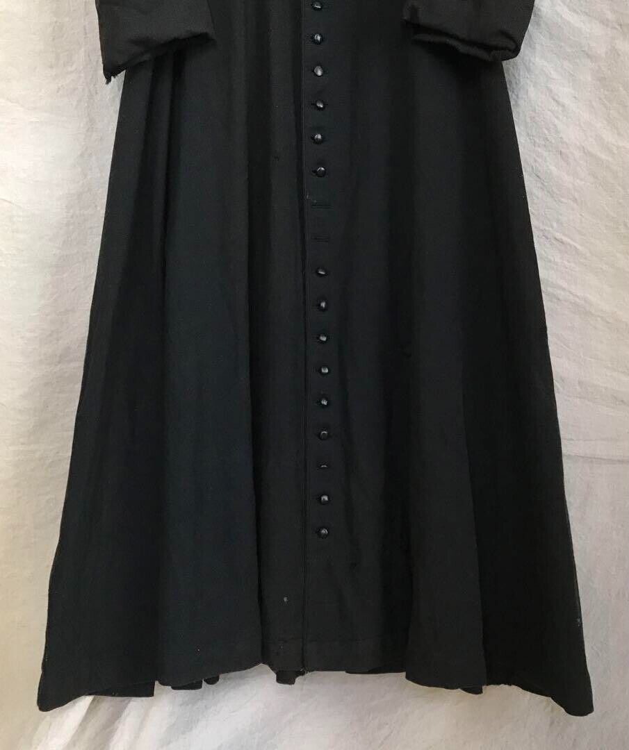 1900s French Catholic Priest Cassock Coat Black Wool Twill 1900s French Catholic Priest Cassock Coat Black Wool Twill