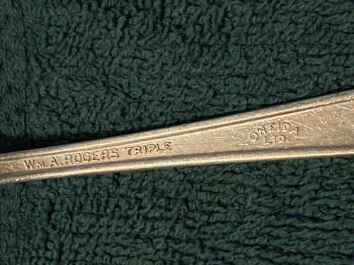 Oneida Silverware Flatware 52 pieces Wm Rogers Triple Silverplated Assorted - Foto 12 di 13