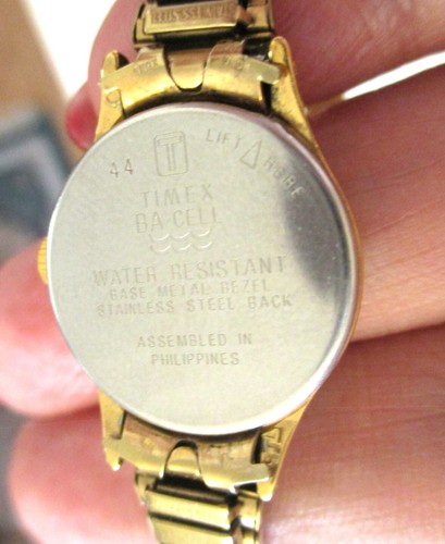 Timex Quartz Women's Watch, Water Resistant, Goldtone Stretch Band, Stainless - Picture 7 of 9