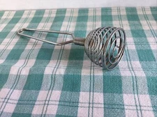 Vtg Egg Separator Beehive Shape Metal Wire Coil Primitive Kitchen Utensil 