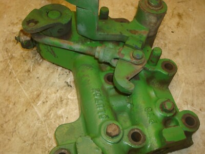 Molla Pedale Frizione John Deere SJ38679 – Nuova Originale