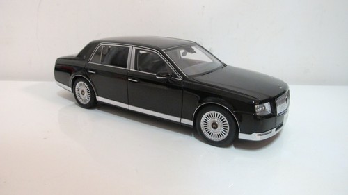 1:18 AUTOART TOYOTA NEW CENTURY SEDAN BLACK FULL OPENED COMPOSITE CARS - Picture 5 of 13
