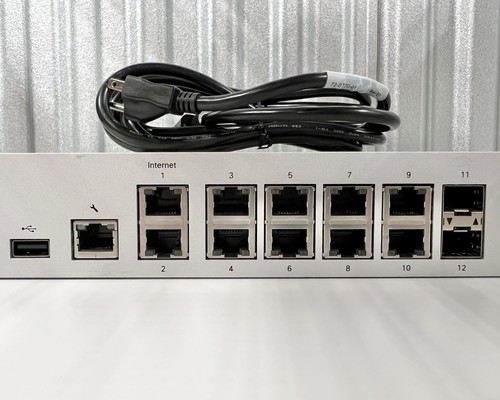 Cisco Meraki MX84 Managed Network Security Firewall Appliance MX84-HW UNCLAIMED - Picture 2 of 6