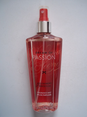 8.4 Oz. Bottle DREAM OF PASSION Fragrance Mist VICTORIA'S SECRET Cranberry, Plum