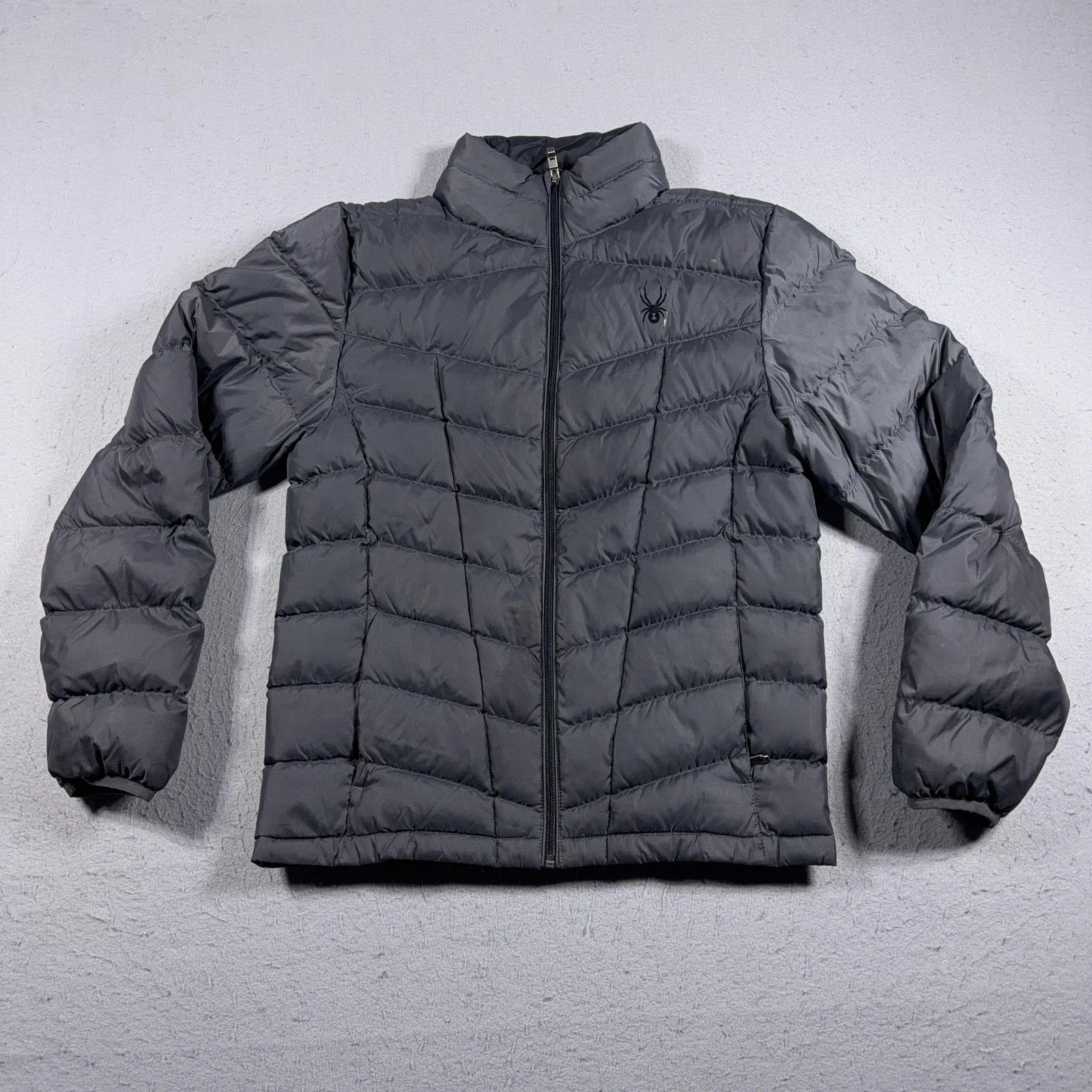Spyder Jacket Mens Small Gray Down Puffer Packable Ski Winter Warm 7TH66020-05
Opens in a new window