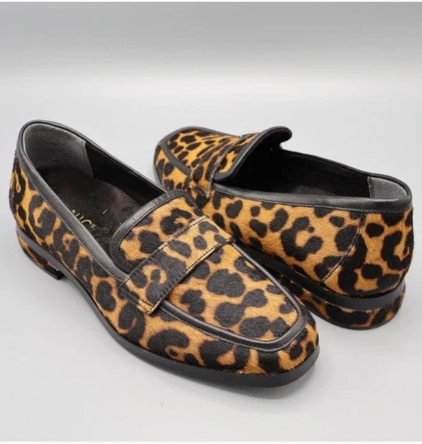 Vionic Women's Sellah Tan black cow hide real fur Leopard Loafers size 8.5