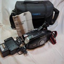 JVC Compact VHS Camcorder GR-AX97U Working Remote Battery Case Manual Mint