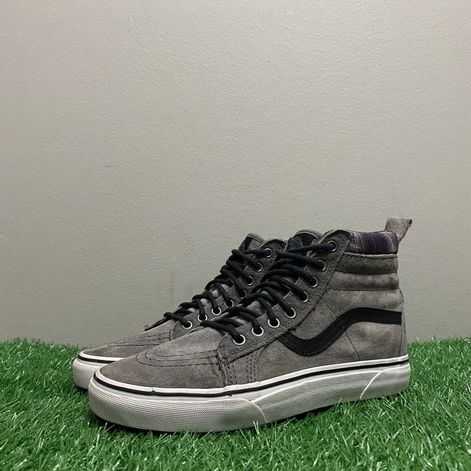 Vans "Off The Wall" Sk8-Hi MTE Suede Skate Shoes Gray Men's 7.0/Women's 8.5