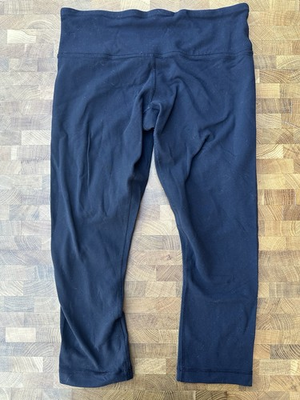 #ad Lululemon Wunder Under Crop Leggings Black Size 6 Luon Yoga Pants High Rise $24.99