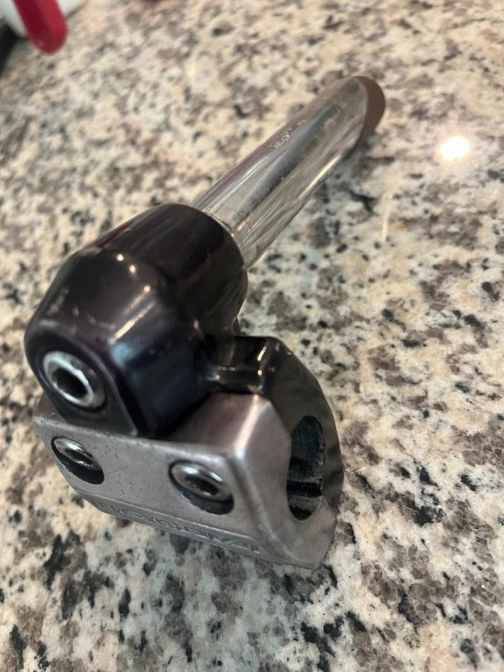 Bmx aerox -MII Stem. Oldschool. OG Color. Survivor Good Condition. . BMX Stem. - Image 3 of 4