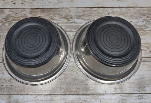 2 Stainless Steel Pet Bowls 1 Pint Black Rubber Bottom "the animal rescue site" - Picture 3 of 5