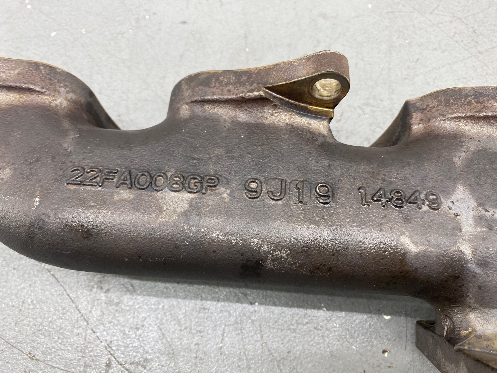 2020-2023 MCLAREN GT 4.0L LEFT SIDE ENGINE EXHAUST MANIFOLD PIPE 22FA008GP OEM