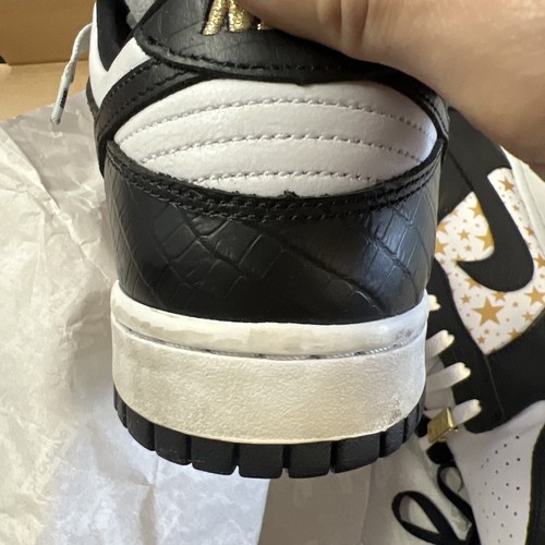 Size 10 - Nike SB Dunk Low Supreme Stars Black 2021 Used - Picture 11 of 20