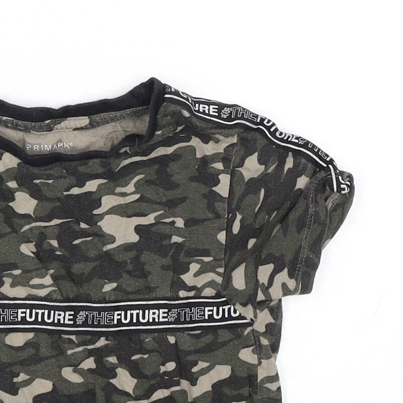 Primark Boys Green Camouflage Cotton blend T-Shirt Size 4-5 Years Pul - Image 4 of 4