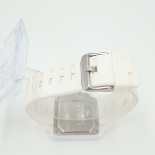 Freestyle Vikki White Square Case Watch Water Resistant FS84969 with New Battery - Picture 13 of 15