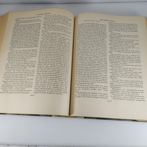 A Conrad Argosy by Joseph Conrad 1942 Doubleday Doran HCDJ, Illustr Wood Cuts - Picture 15 of 17