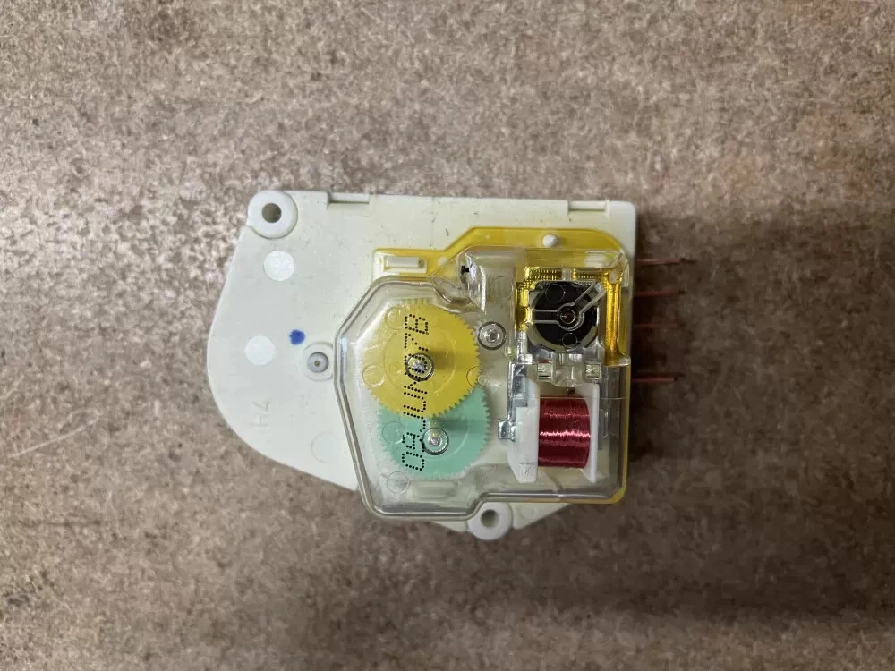 Frigidaire Kenmore AP2111929 12762 Refrigerator Defrost Timer AZ20637 | KM1039