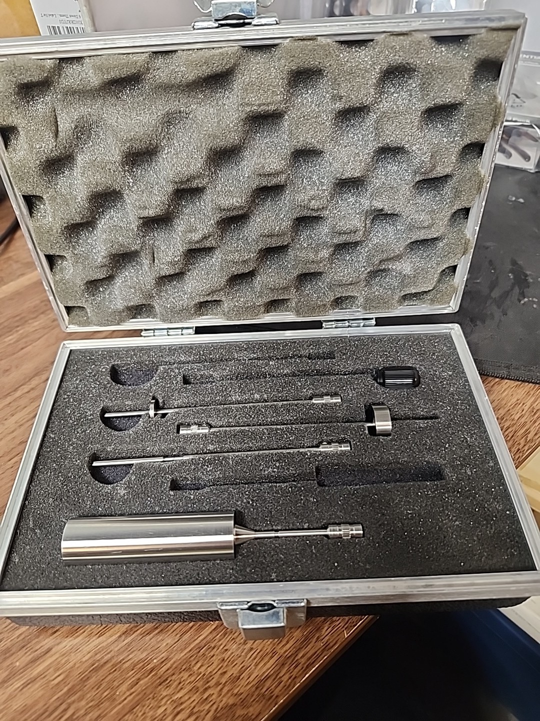 Brookfield MAGNETIC LV Spindle Set w/Case LV-1 (61), -2(62), -3(63) & -4(64)