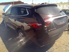 Used Left Door Mirror fits: 2020 Buick Enclave power power folding opt DNP blind