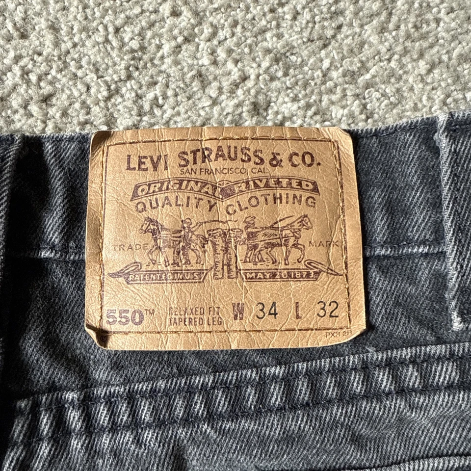 Винтажные оранжевые вкладки Levis 550 черные. 34x32. Датировано 10/1995 сделано в США. - Изображение 2 из 4