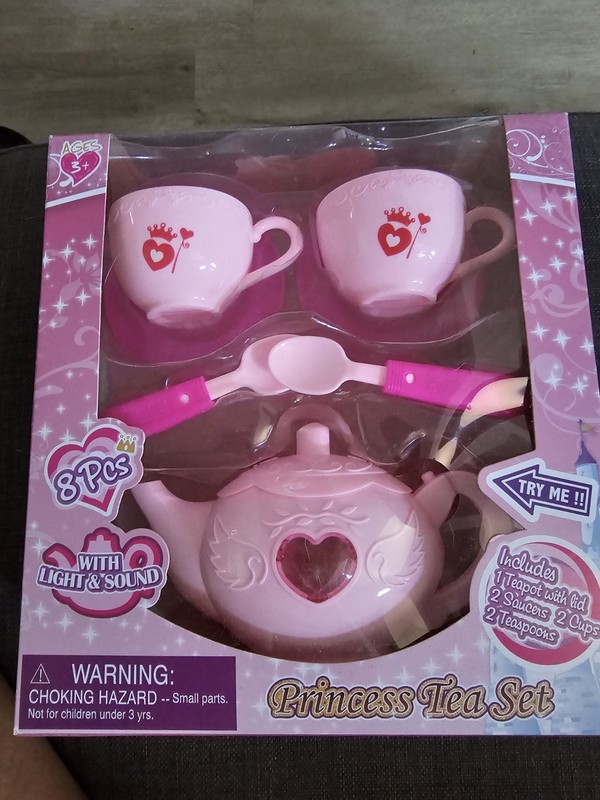 Sweet Princess Princess Tea Set 8 Pcs Pretend Play w/ Light & Sound Ages 3+