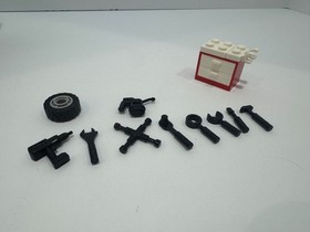 LEGO CITY: Grand Prix Truck (60025) Complete set