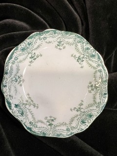 Single Butter Pat ROYAL BASSETT Green Transfer Wear KERMIT 3”.