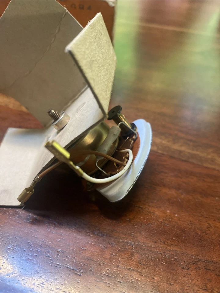 宝马 E10 燃油表 62111350085 1600 2002ti 2002ti 2002ti Turbo Baur — 第 3/4 张图片