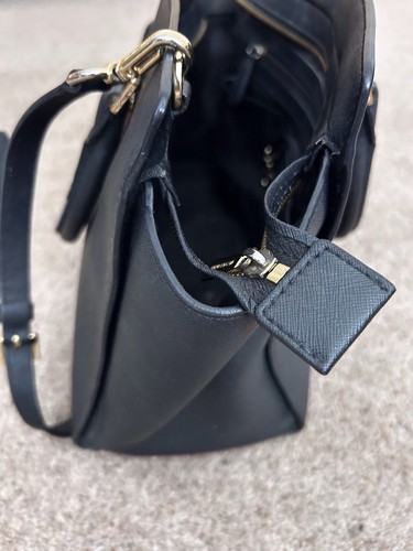 Pre-Owned Michael Kors Black Leather Medium Size Bag - Picture 9 of 10