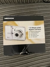 Medion 270C9860 7MP Digital Camera 3x Optical Zoom Boxed Unused Retro Digicam