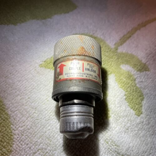 Quick Disconnect Coupling Half, Bulkhead P/N OMP2505-3 - New Condition - Picture 3 of 3