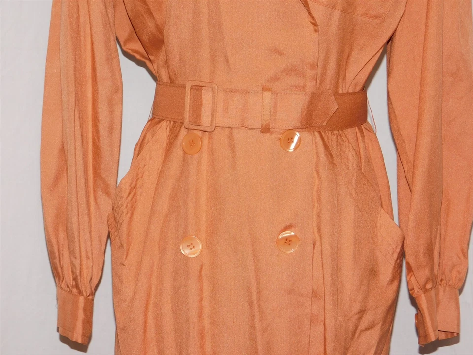 Vestido de trinchera vintage NEIMAN MARCUS tono salmón seda pura talla 10 Foto 3 de 4